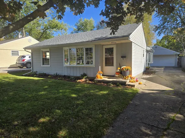 406 N Harris St, Saline, MI 48176