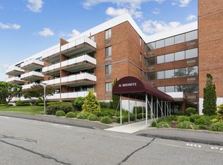 50 Birdseye St UNIT 404, Stratford, CT 06614