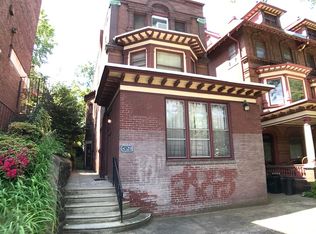 4520 Spruce St APT 2F, Philadelphia, PA 19139