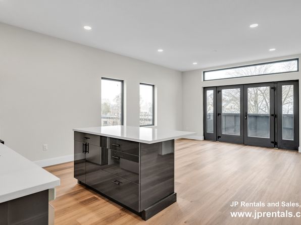 63 Belgrade Ave #301