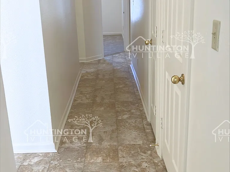 102 Andra Ave — Photo 7