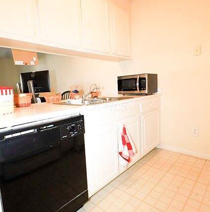 5th image of 6722 Lagrange Dr #54E