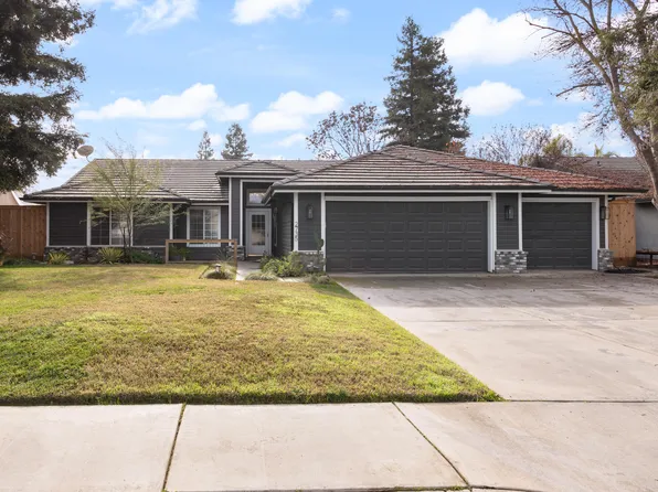 2735 W Perez Court, Visalia, CA 93291