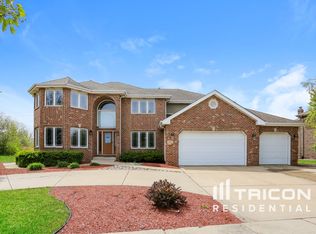 18280 Tralee Trl, Tinley Park, IL 60477