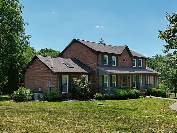 3rd image of 1616 Anderson Rd