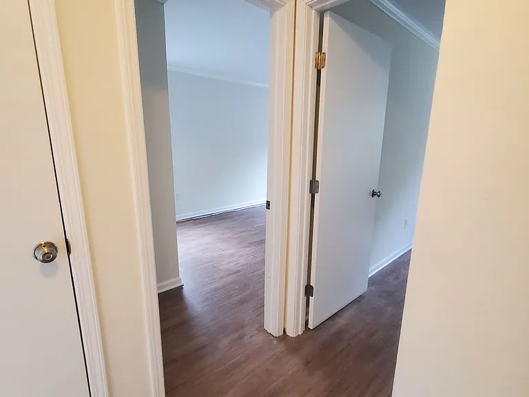 31 Stuart Ave #P — Photo 9