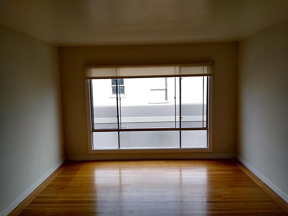4th image of 345 Green St APT 3