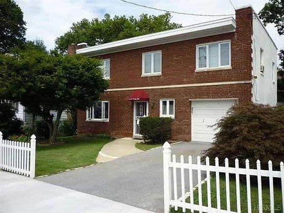 5th image of 3544 McOwen Ave