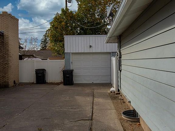 4th image of 1120 Orlin Dr