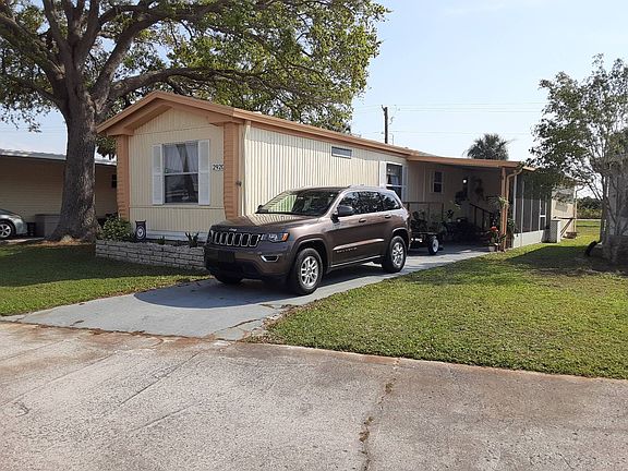 2nd image of 2920 Gardenia Run Ln