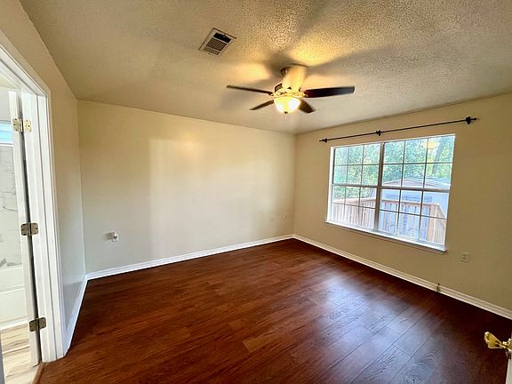 5th image of 2335 Shoal Creek Dr #A