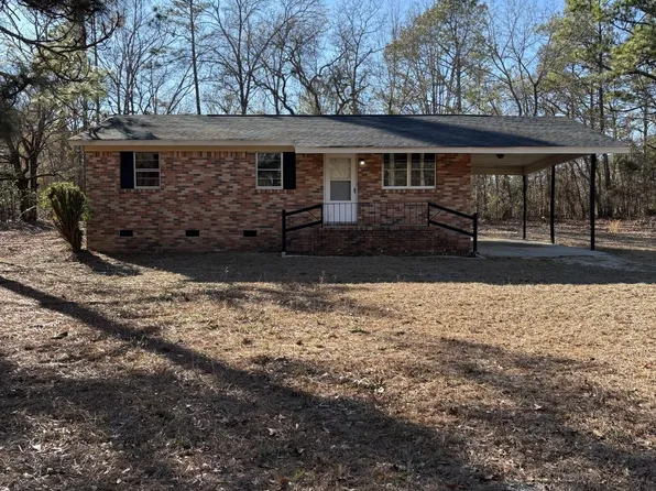 219 Silverberry Ln, Saint Matthews, SC 29135