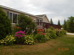 936 Cook Rd, Sheldon, VT 05483