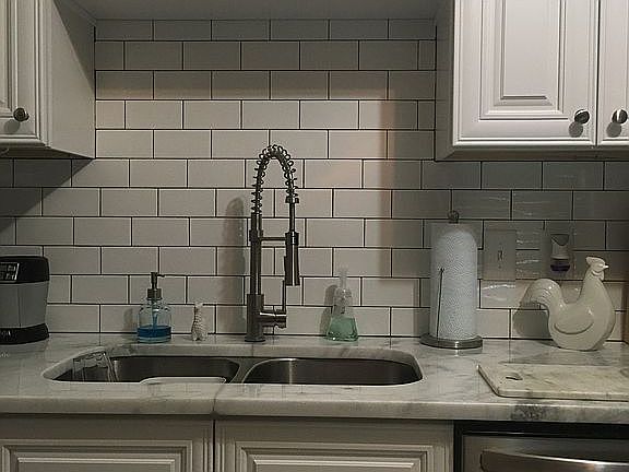 3rd image of 300 Sunvista Ct
