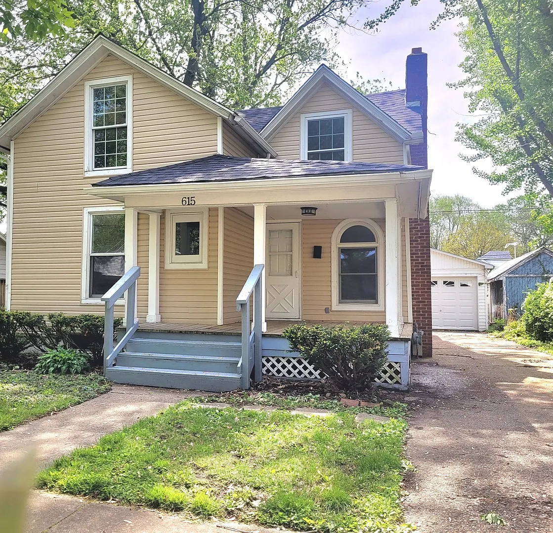 615 W Clark St photo 1