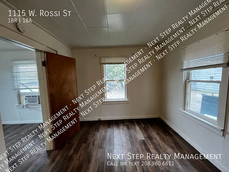 1115 W Rossi St — Photo 7