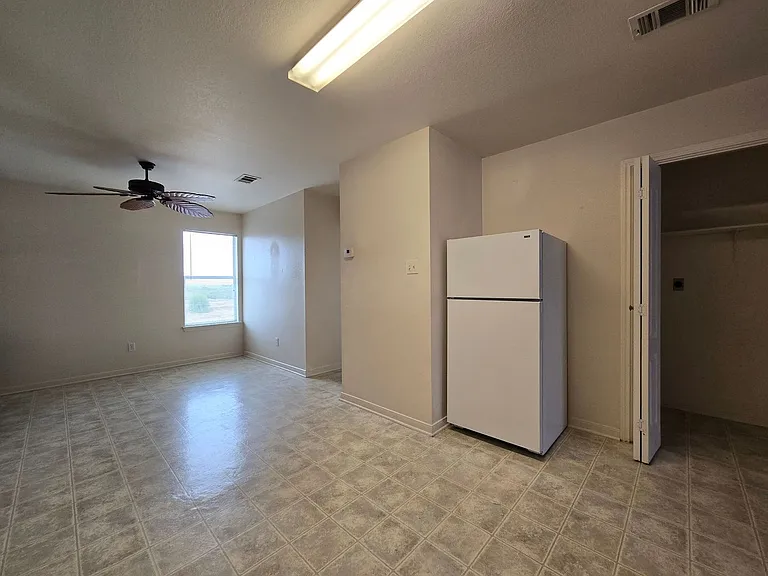 2309 Terrace Dr #D — Photo 7