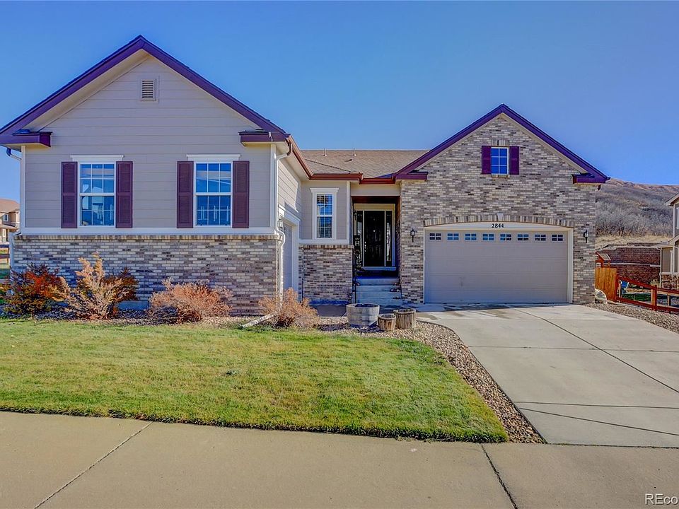 1st image of 2844 McCracken Ln