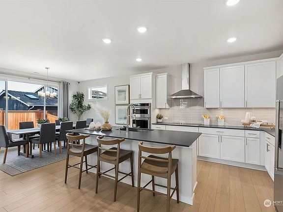 5th image of 5157 81st Ave NE