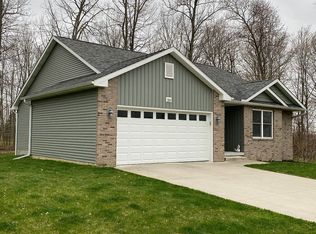 7051 Saratoga Dr, Flint, MI 48532