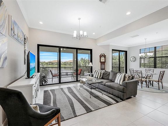 4th image of 2137 Frangipani Cir #3-202