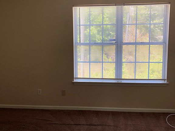4th image of 4062 Cedars Pkwy APT A