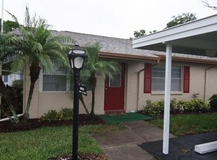 2210 Greenhaven Dr, Sun City Center, FL 33573