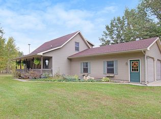 17705 Almy Rd, Howard City, MI 49329