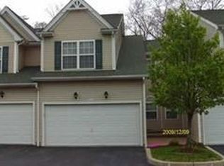 502 Lexington Blvd, Bethel, CT 06801