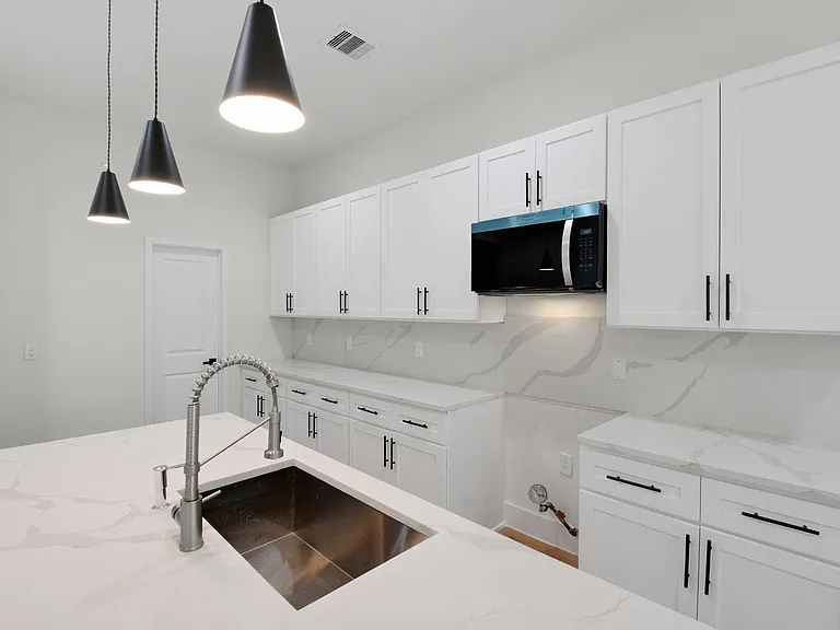 3320 Francis St #A — Photo 10