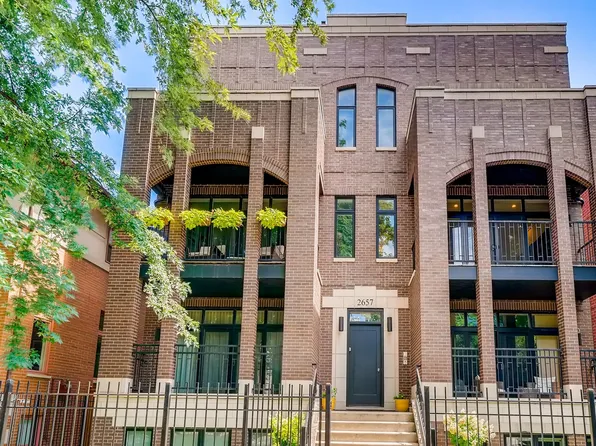 2657 N Bosworth Ave #2S, Chicago, IL 60614