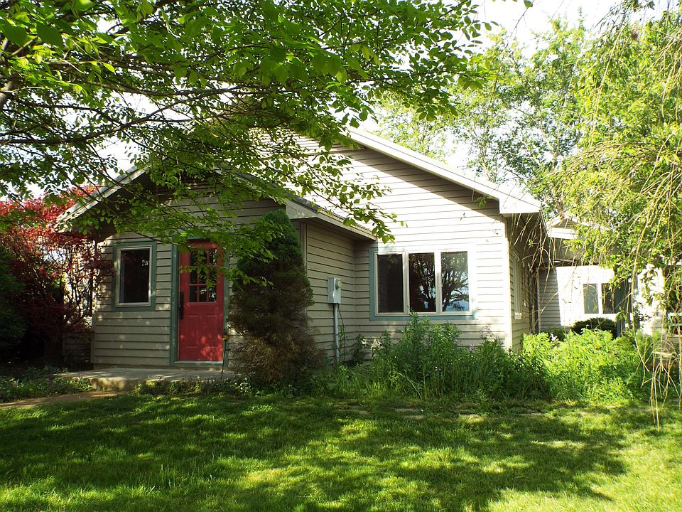1st image of 95 Meadowlark Ln