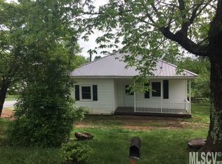 833 Connelly Springs Rd, Lenoir, NC 28645