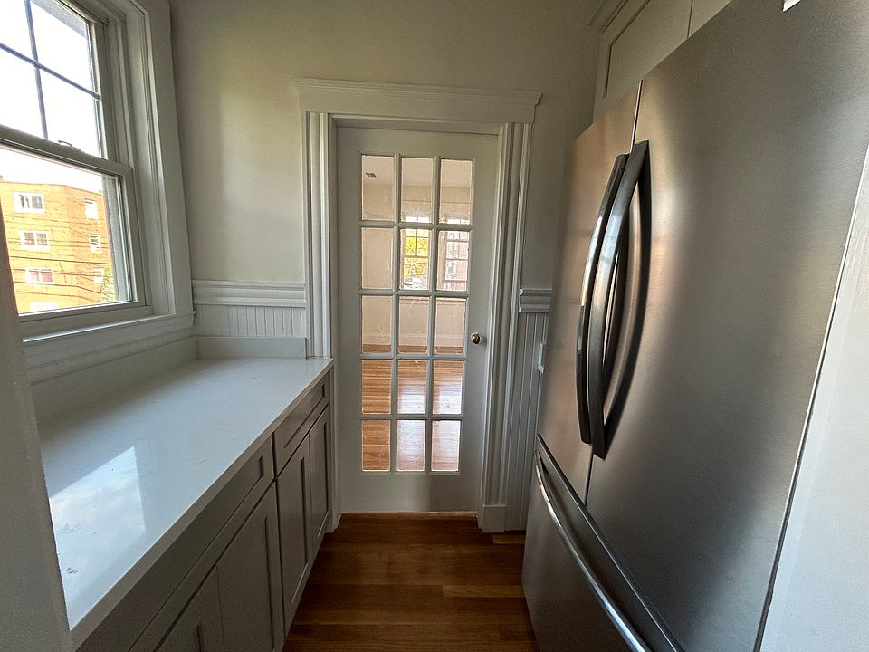 Great French door leading to Dining room