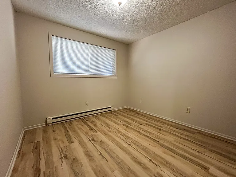 1073 Ruge St NW #1073 — Photo 14