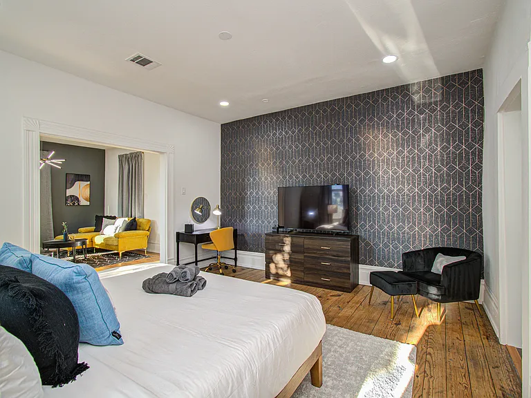 1811 Washington Ave #A — Photo 14