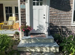 31 Beach Rd, Lincolnville, ME 04849