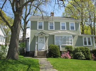 4 Hawthorne St, Worcester, MA 01610