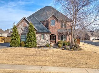 471 Trailwood Court, Centerton, AR 72719