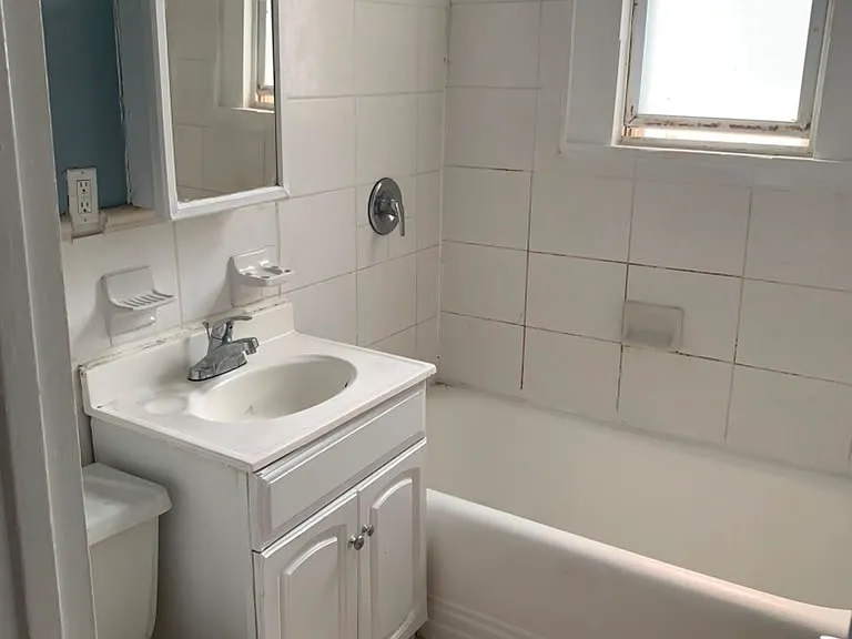 80 Carroll St #2 — Photo 8