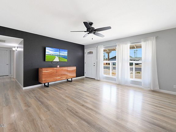 4th image of 12627 N 25TH Avenue