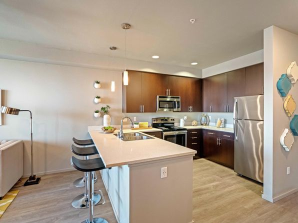 3910 N 28th St APT 118