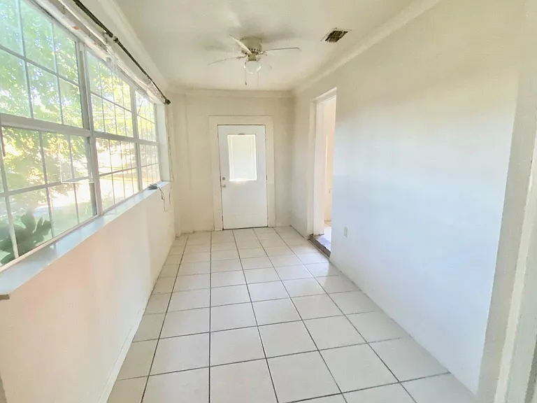2114 Spring Park Rd — Photo 46