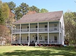 1705 Fitchetts Wharf Rd, Moon, VA 23119