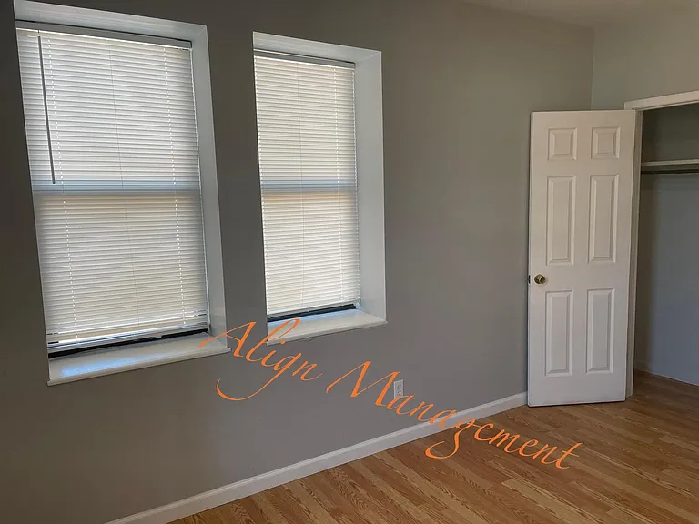 5843 Cabanne Ave #C — Photo 6