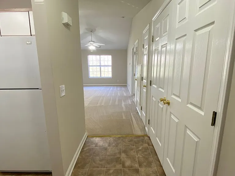 Meridian Park Apartments — Photo 115