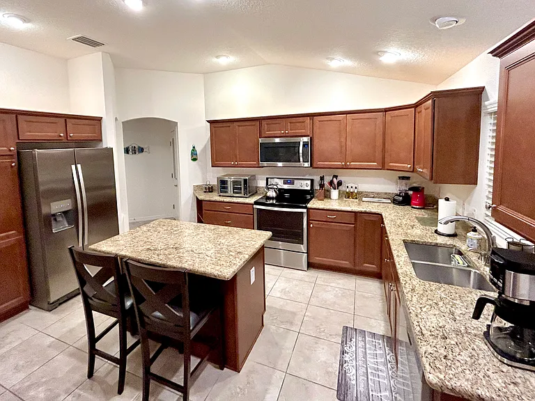 3425 Leelanau Ct — Photo 5
