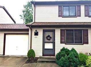 873 Gino Ln, Cleveland, OH 44109