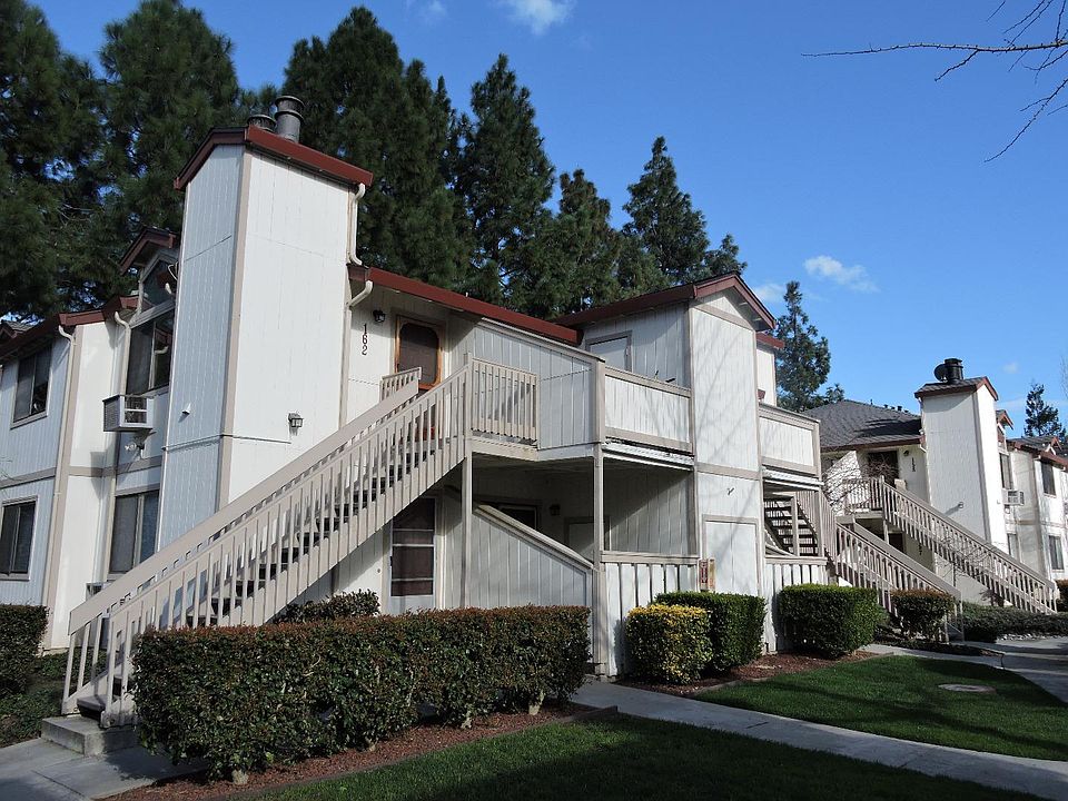 1st image of 162 Sunwood Meadows Pl