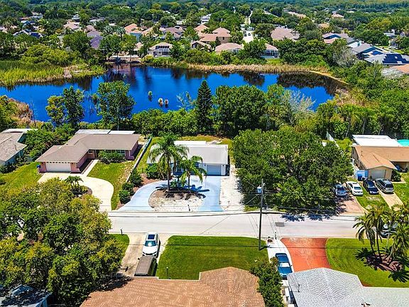 5th image of 379 Westwinds Dr